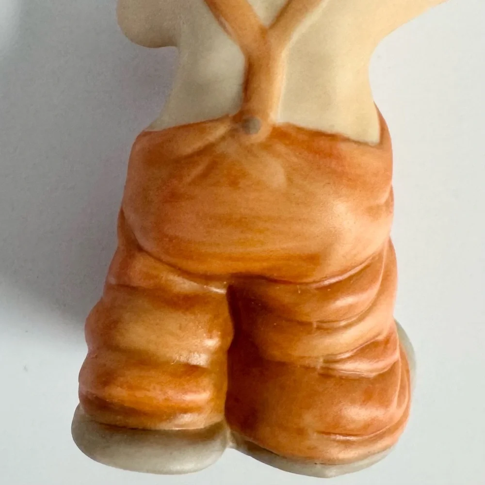 Vintage 90s Enesco Ornament How Bout A Little Kiss Memories of Yesterday 527068